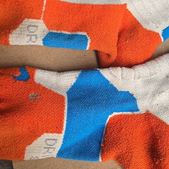 Nike size small socks 1 Pair Dri Fit Higg Tube White Orange Blue Lightening Bolt - Picture 4 of 16
